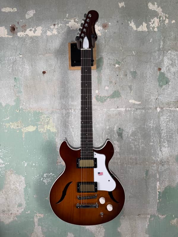 Harmony Comet with Rosewood Fretboard - Sunburst image 1
