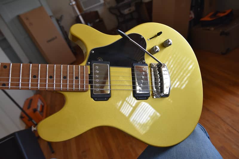 Ernie Ball Music Man James Valentine, 2018, OHSC, Great condition, Gold metallic image 1