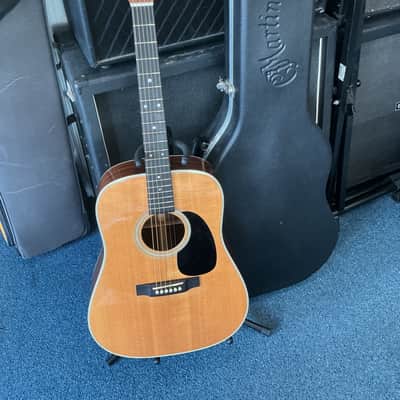 Martin D-28 2000’s - NATURAL image 1