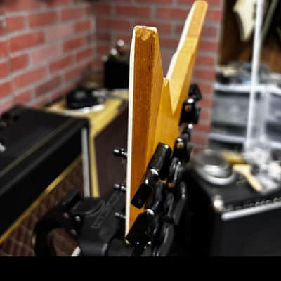 Dean DB Razorback with Coffin Case image 12