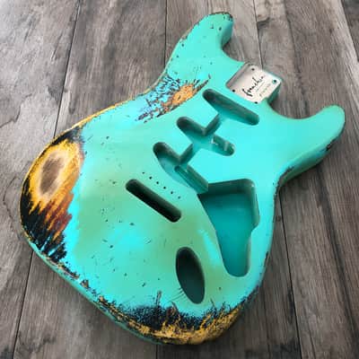 FRANCHIN Mercury guitar body Heavy Relic Aged Sea Foam Green over 3-Color Sunburst 100% Nitro Lacquer SSS Light-weight Poplar Stratocaster-Strat-S-Style Made in Italy - Stock piece #23420826 image 3