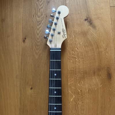 Squier Stratocaster with Maple Fretboard 2000s Torino Red image 3