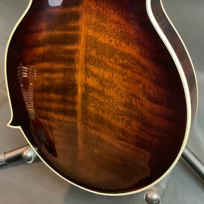 Kentucky KM-805 Artist Series F-Style Mandolin Amber Burst Finish w/ Case image 13