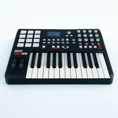 Akai MPK25 2012 - Black