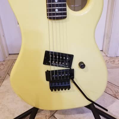 Kramer Baretta 1986 Cream image 2