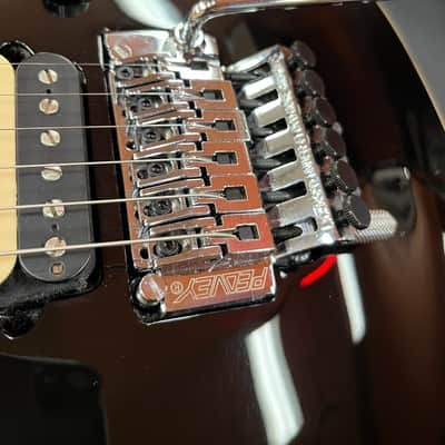 Peavey EVH Wolfgang Standard 1997 - Gloss Black - With OHSC Case - Patent Pending image 4