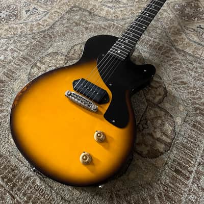 Eastman SB55/v-SB Solid Body Electric in Antique Sunburst Varnish w/ Hard Case & Free Pro Setup image 7