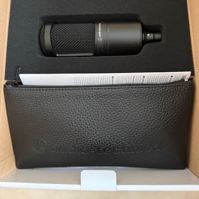 Audio-Technica AT2020 Large Diaphragm Cardioid Condenser Microphone 2010s - Black image 2