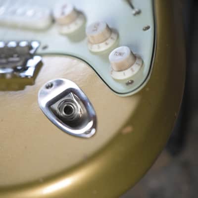 Del-Tone 60s S-Style Light Aging - Gold image 18