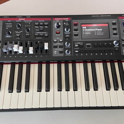 Roland V-Stage 88 Digital Stage Piano image 3