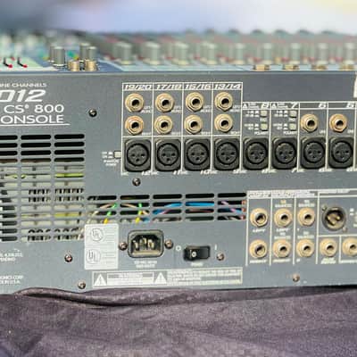 Peavey XR-2012 — a 20-input, 1200-watt beast image 2