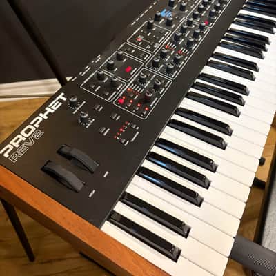 Dave Smith Instruments Prophet Rev2 2021 image 6