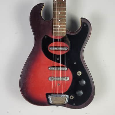 Silvertone 1457 (1964 - 1967) | Reverb