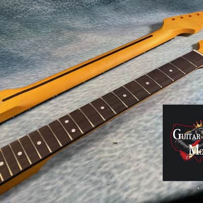 Guitar Monkey Right Handed Reverse Headstock Stratocaster Replacement 2025 - Vintage Satin Nitro image 2