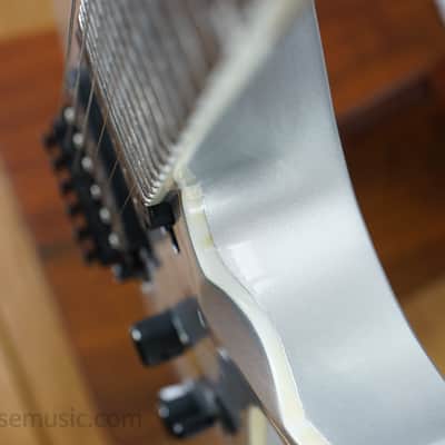 ESP LTD H3-1000 FR - Metallic Silver image 9