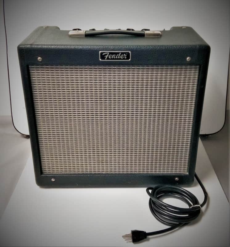 Fender Blues Junior Type PR 295 15-Watt Tube Combo Amplifier | Reverb