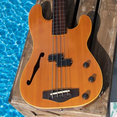Rare 1991 Fender PBAC-100 FL - 7lbs 10 oz's! Fretless Electric Acoustic Bass - Nitro Vintage Lacquer - Made in Japan (Fuji-Gen) image 8