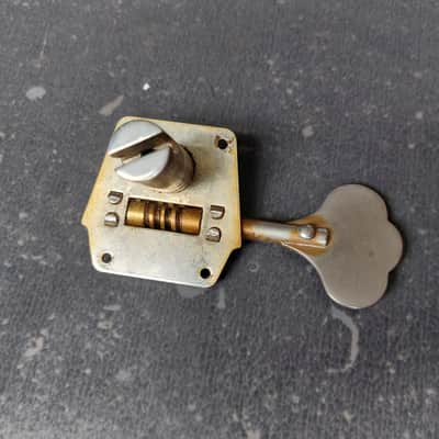 Fender Pre-CBS reverse bass tuners 60s (gold plated) complete w/ bushings and screws image 7
