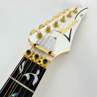 2004 Ibanez JEM7V Steve Vai Signature - White image 3
