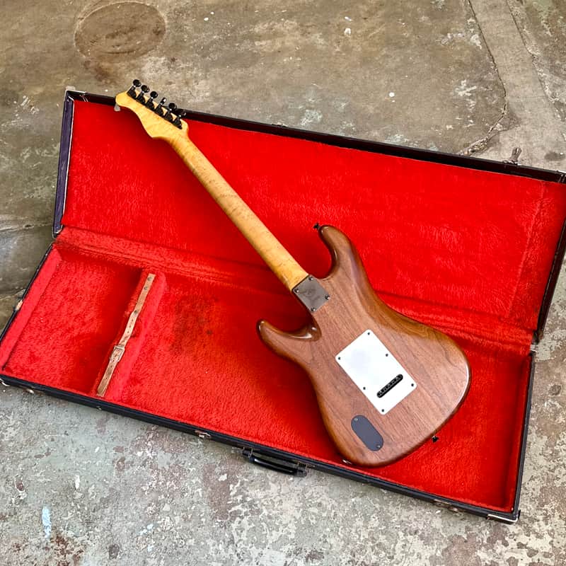Valley Arts M Series Custom c 1990 steve lukather USA EMG Floyd