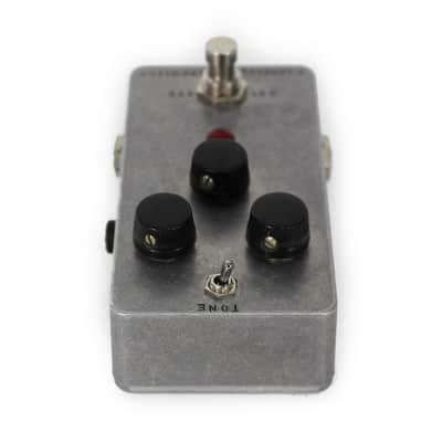 Mint Fairfield Circuitry 10-1000 The Barbershop Millennium Overdrive Effects Pedal image 3