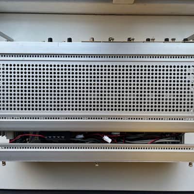 Vintage studio amplifiers LAWO and Delta in 19" rack image 8
