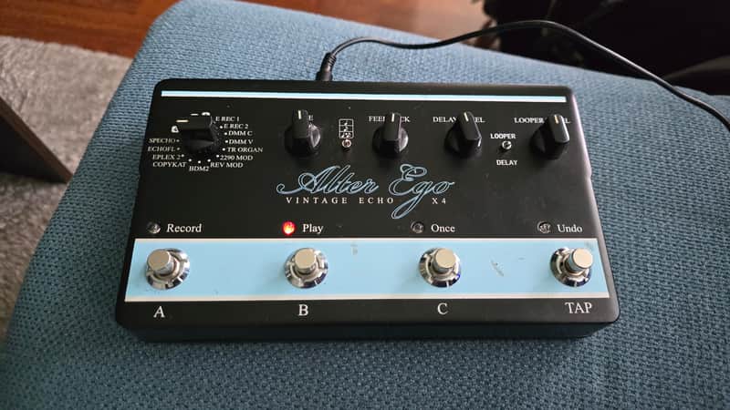 TC Electronic Alter Ego X4 Vintage Echo Delay image 1