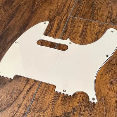 Original / Vintage 1966 Fender Telecaster Pickguard White 3-Ply. Suited for Teles from 1965 - 1969. image 3