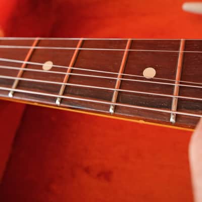 Fender Stevie Ray Vaughan Stratocaster with Pau Ferro Fretboard 2003/04 - 3-Color Sunburst image 10