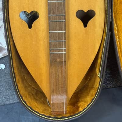 Folk Roots D40S 1973 Hourglass Mountain Dulcimer Excellent Condition Aged Tone image 6