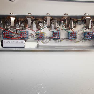 Rudley-THE SUPER DOOPER LOOPER BOX - 6 Channel Passive Looper Switcher Box - Fixed Order - S/N 5. image 8