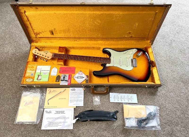 Rare 2015 Fender American Vintage Late 1959 "Thin Skin" '59 Stratocaster 2007 - 2017 - 3-Color Sunburst