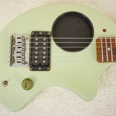 Fernandes ZO-3 Mint Green Travel Guitar w / Built-in Speaker image 4