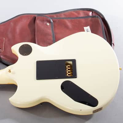 1984 Yamaha SG-1300T Cream White – Rare MIJ Neck-Thru w/ Rockin’ Magic Trem, Ebony Board + Gig Bag image 7