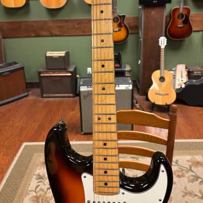 1994 Fender 40th Anniversary American Standard Stratocaster with Maple Fretboard Brown Sunburst image 11