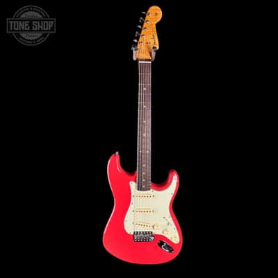 Fender Limited Edition American Vintage II 1961 Stratocaster RW Fiesta Red w/case image 2