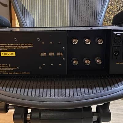 EAR 825 TWO-CHANNEL 5-BAND EQUALIZER image 4