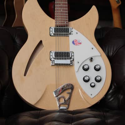 Rickenbacker 330/12 2013 - Mapleglo image 7