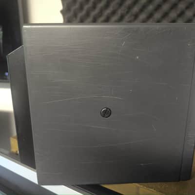 Klein and Hummel O300 set of active monitors image 4
