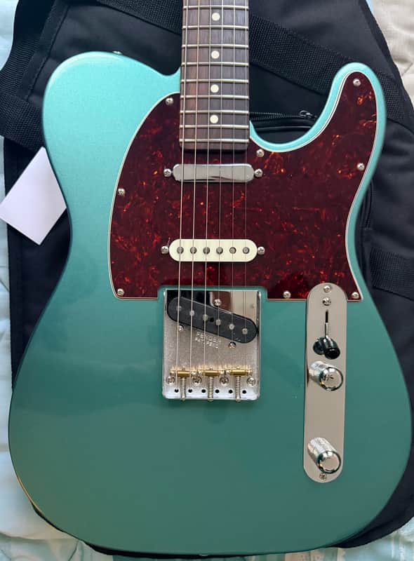 Fender American Professional Classic Hotshot Telecaster 2025 - Present - Faded Sherwood Green Metallic - INCLUDES HARD CASE image 1