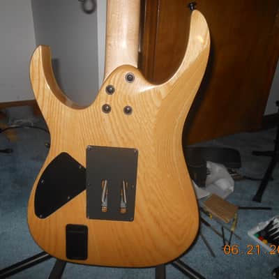 Ibanez RG470 2022-2025 - sunburst image 2