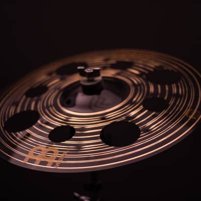Meinl 16" Classics Custom Dark Trash Crash image 2