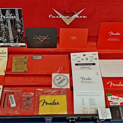 Fender Custom Shop Koffer Schwarz / Rot NEU image 7