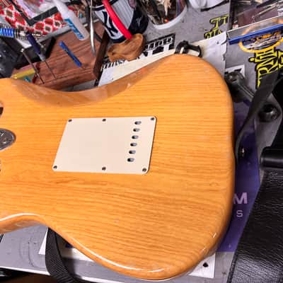 Fender American Vintage '70s Stratocaster with Rosewood Fretboard 2006 - 2012 - Natural image 7