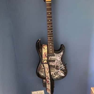 Fender Stratocaster 2020 -2025 image 2
