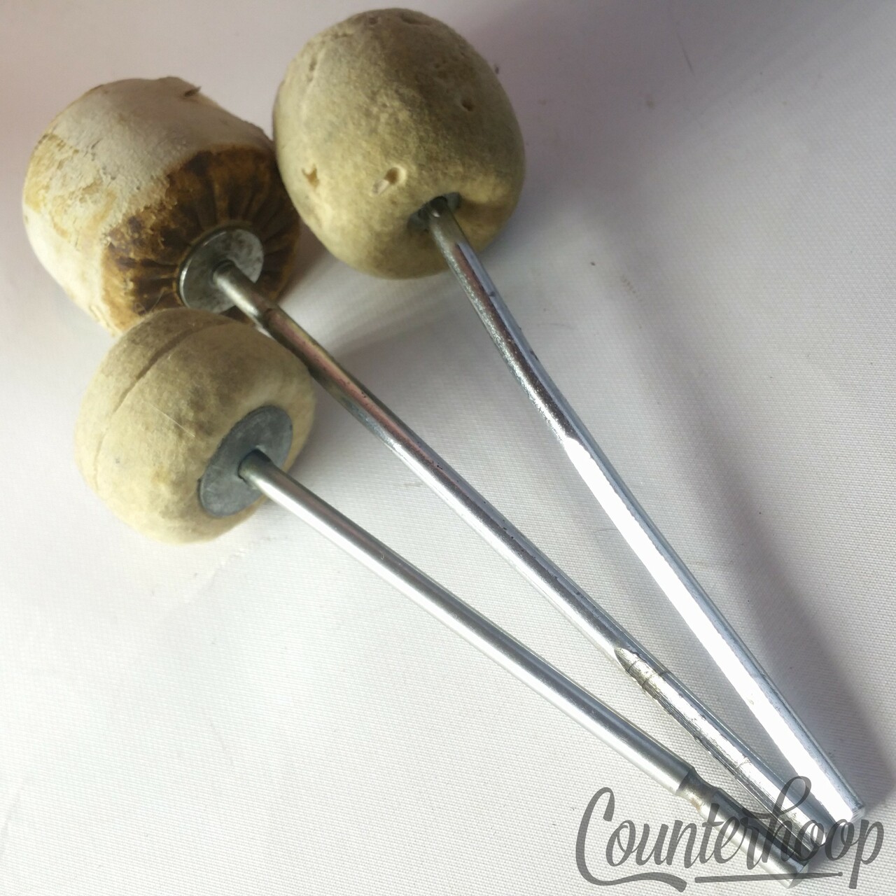 Leedy&Ludwig? Beater + Vintage Bass Drum Pedal 3x Felt Beaters Vintage 50s — main photograph