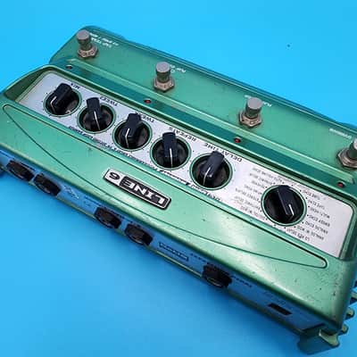 Line 6 DL4 Delay Modeler Guitar Bass Effect Pedal Vintage Delay & Echo Stomp image 12