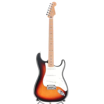 Fender Limited Edition Player Stratocaster with Roasted Maple Neck, 3-Color Sunburst, Pro Setup (U11) (21176) image 5
