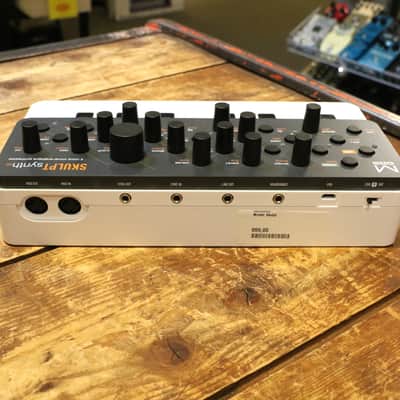 Modal Electronics Skulpt SE 4-Voice Analog Synthesizer 2021 - Black / White image 4