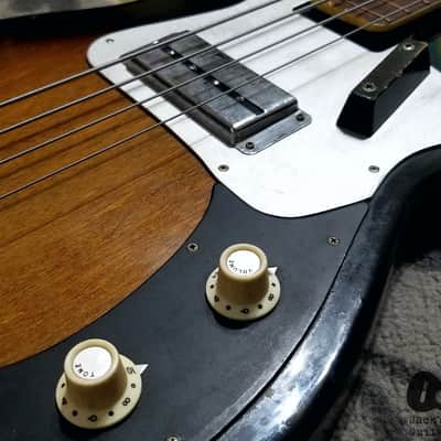 Kent 670 Electric Bass (1960s, Sunburst) image 6